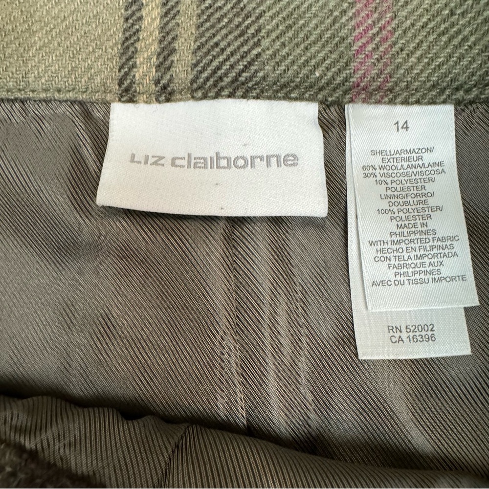 Liz Claiborne Skirt Women Sz 14 Plaid Knee Length Lined Wrap Wool Preppy - Picture 4 of 4